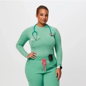 FIGS Women's Salta Performance Underscrub in Surgical Green. Small. NWT.